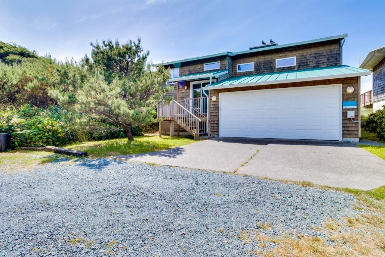 Beach Whale Villa Rockaway Beach Exterior photo